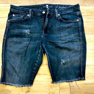 Women’s 7 for all Mankind